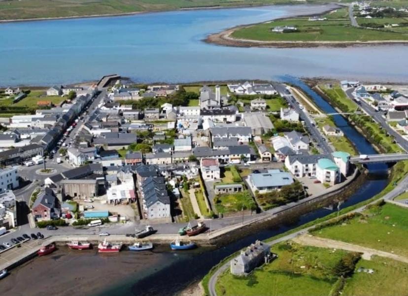 Ferry View Cottage Belmullet Eksteriør bilde