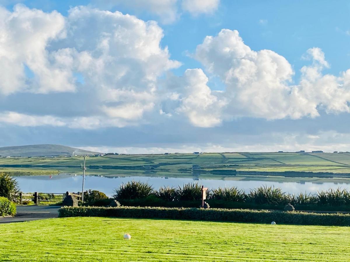 Ferry View Cottage Belmullet Eksteriør bilde